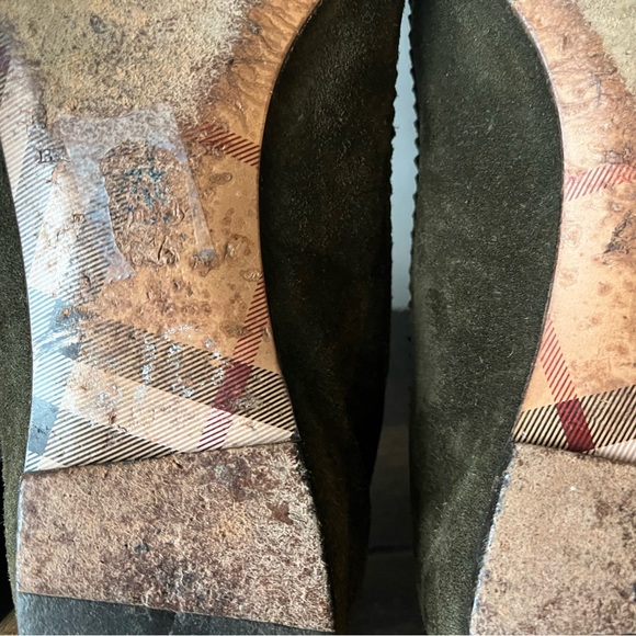 Burberry Olive Suede Ballet Flats Shoes Size 36.5 - Picture 5 of 16